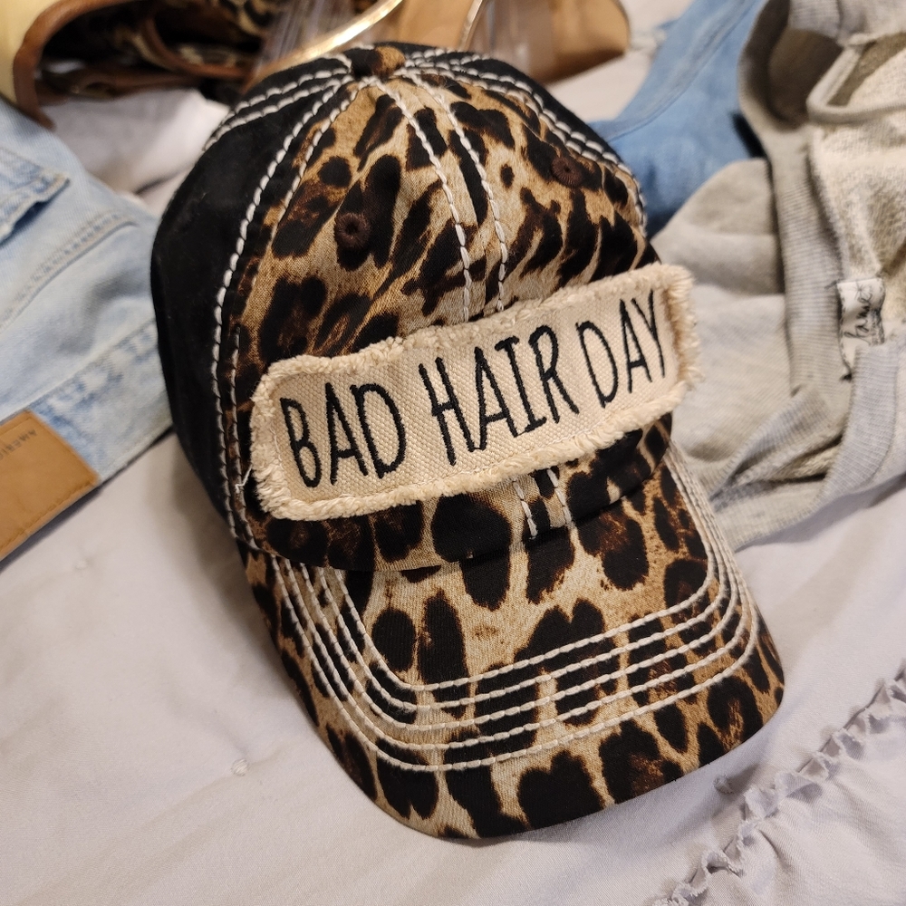 Kbethos vintage distressed leopard print hat